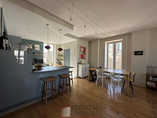 Appartement T4 de 116 m² / Charme de l'ancien / Centre historique