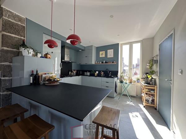Appartement T4 de 116 m² / Charme de l'ancien / Centre historique