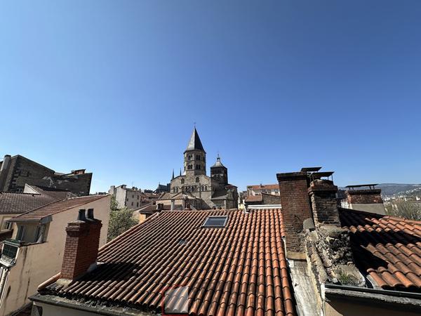 Appartement T4 de 116 m² / Charme de l'ancien / Centre historique