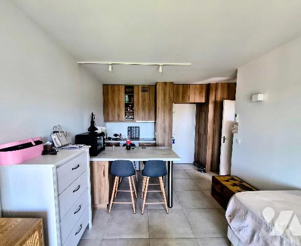 T2 à vendre à Fréjus avec piscine, garage et loggia – Appartement 2 pièces 28 m²