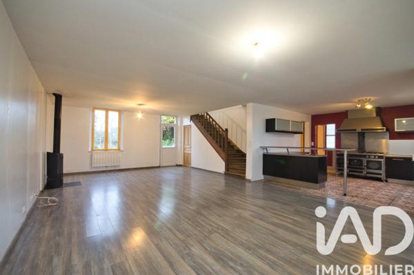 Maison à vendre 5 pièces 212 m² Cernay-en-Dormois