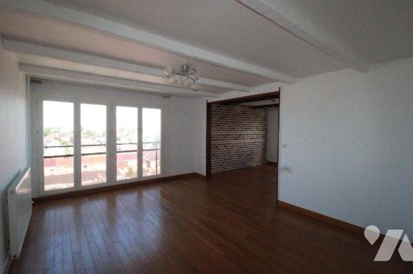 APPARTEMENT 88.80 M2 - 2 CHAMBRES - CAVE - A VENDRE - MALO LES BAINS.


VUE IMPRENABLE POUR ...