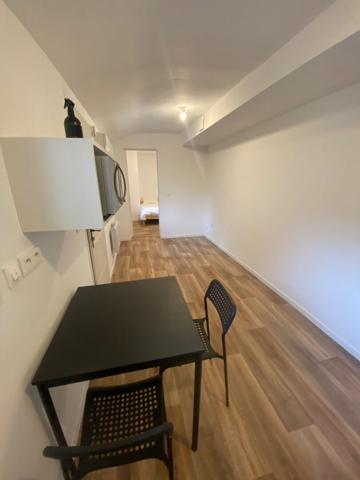 Appartement Drancy 2 pièce(s) 21.78 m2 terrasse