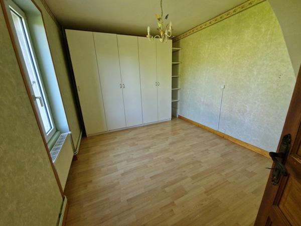 Maison à vendre    4 pièces •  Montceau-les-Mines