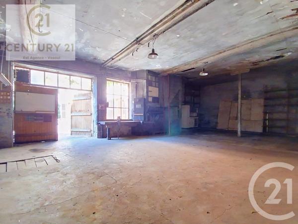 Maison à vendre  8 pièces - 169 m 2   VESOUL  - 70