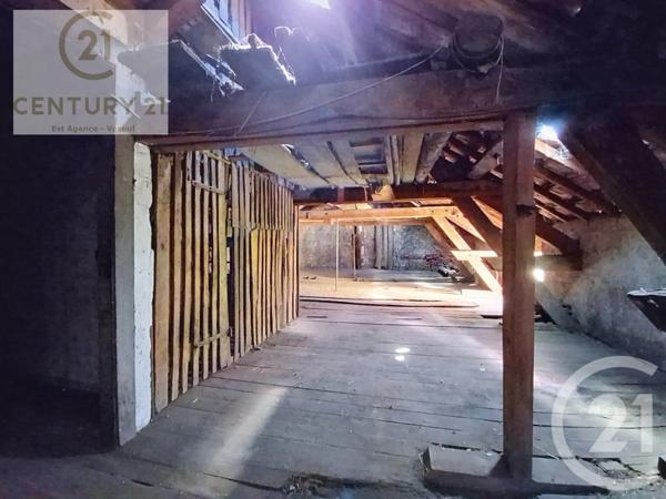 Maison à vendre  8 pièces - 169 m 2   VESOUL  - 70