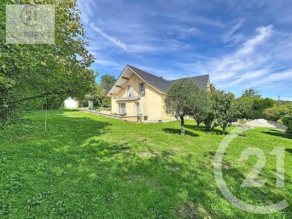 Maison à vendre  8 pièces - 169 m 2   VESOUL  - 70