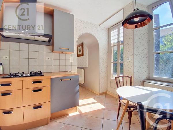 Maison à vendre  8 pièces - 169 m 2   VESOUL  - 70