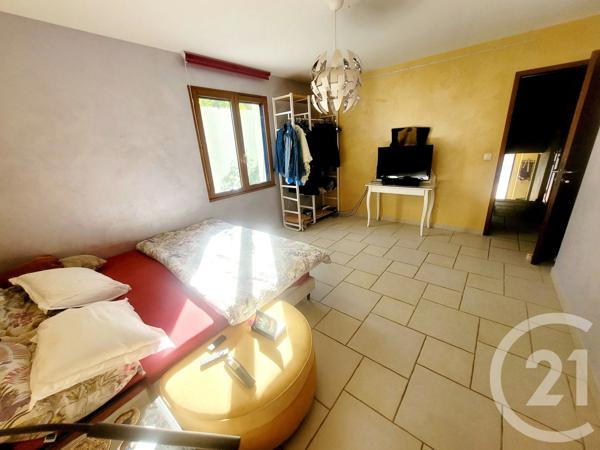 Maison à vendre  7 pièces - 213 m 2   LOUHANS CHATEAURENAUD  - 71