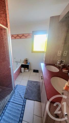 Maison à vendre  7 pièces - 213 m 2   LOUHANS CHATEAURENAUD  - 71