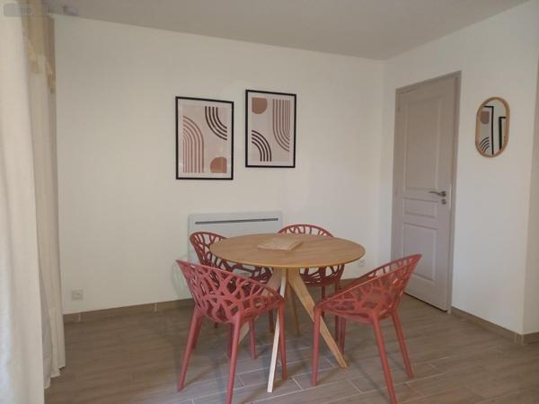 Studio à louer à Fougères en Ille-et-Vilaine (35300), ref : 35034-1036550