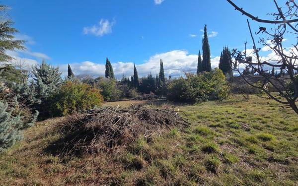 Terrain à vendre    Sainte-Tulle
