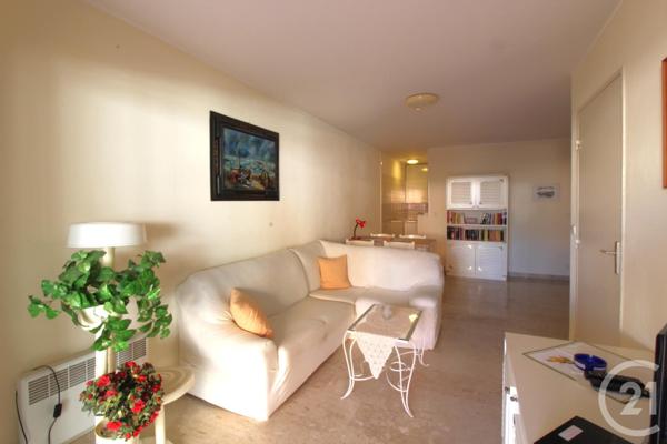 Appartement F2 à vendre  2 pièces - 45 m2 ROQUEBRUNE CAP MARTIN - 06