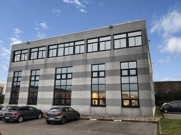 Bureaux à louer à LE PETIT QUEVILLY 76140