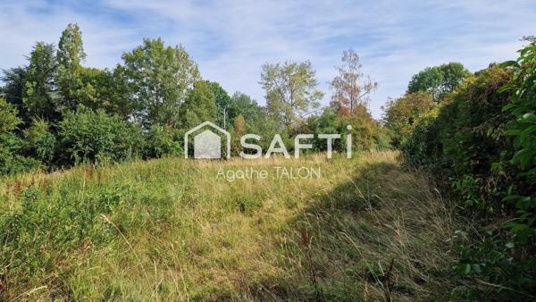 terrain de plus de 1800m2 constructible