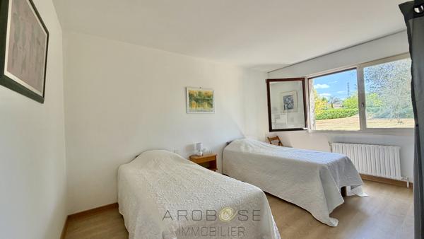 Tonneins - Villa d'architecte atypique !