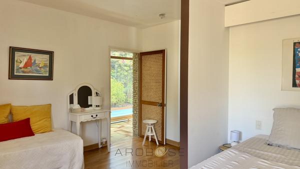 Tonneins - Villa d'architecte atypique !