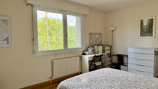 Tonneins - Villa d'architecte atypique !