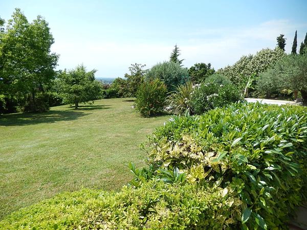 Tonneins - Villa d'architecte atypique !