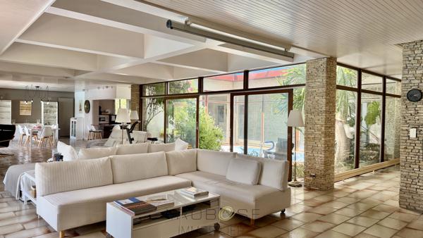 Tonneins - Villa d'architecte atypique !