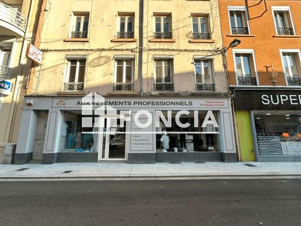 Location Local commercial 1 pièce 86 m² - 44 RUE JEAN JAURES Roanne 42300