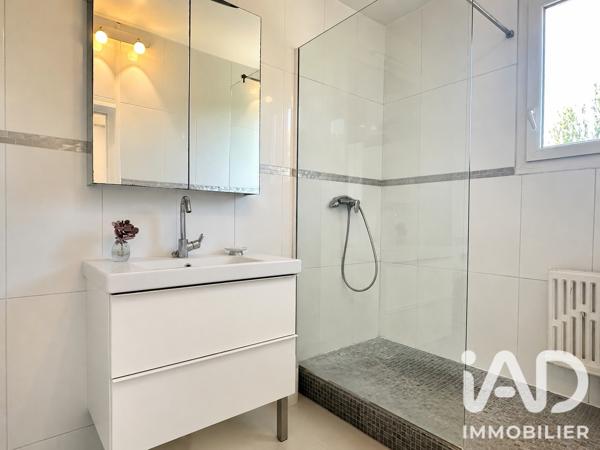 Maison à vendre 24 pièces 414,1 m² La Courneuve