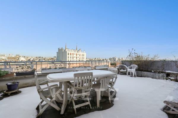 Penthouse de 90m2 avec 112m2 de terrasses de plain pied