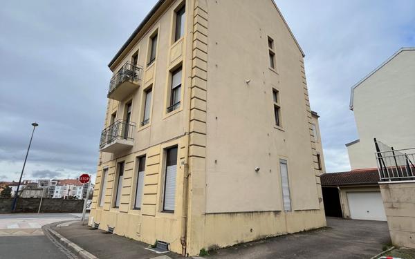 Appartement à louer    1 pièce •  Metz