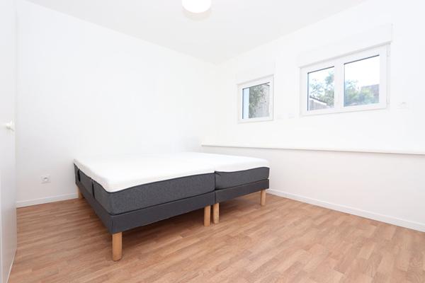 Saint-Nazaire, tout proche du Jardin des plantes, maison familiale de 138 m² au sol + local commercial