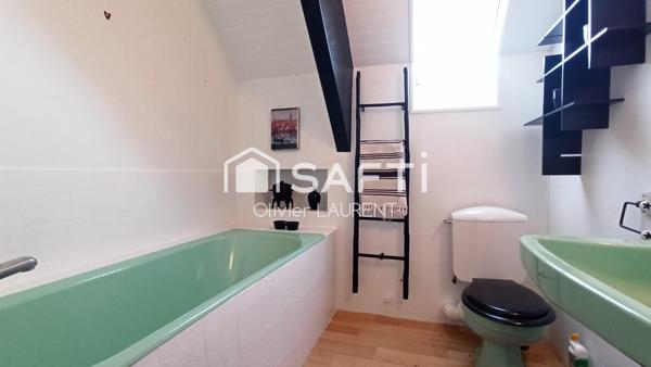 Jolie maison traditionnelle dans une commune du littoral.