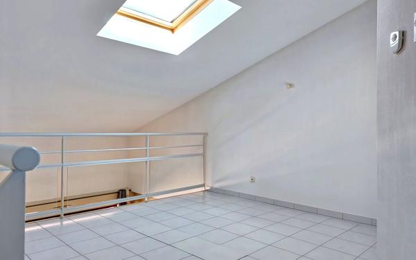 Appartement à louer    3 pièces •  Manosque