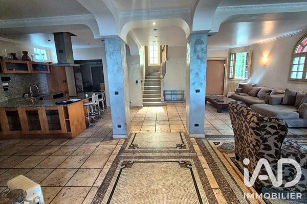 Maison à vendre 7 pièces 257 m² Noisy-le-Sec