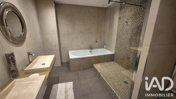 Maison à vendre 7 pièces 257 m² Noisy-le-Sec