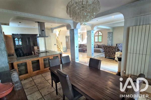 Maison à vendre 7 pièces 257 m² Noisy-le-Sec