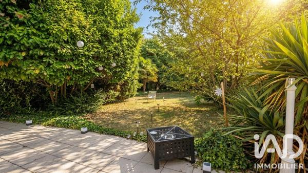 Maison à vendre 6 pièces 139,78 m² Mandres-les-Roses