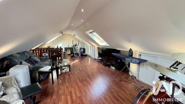 Maison à vendre 6 pièces 139,78 m² Mandres-les-Roses