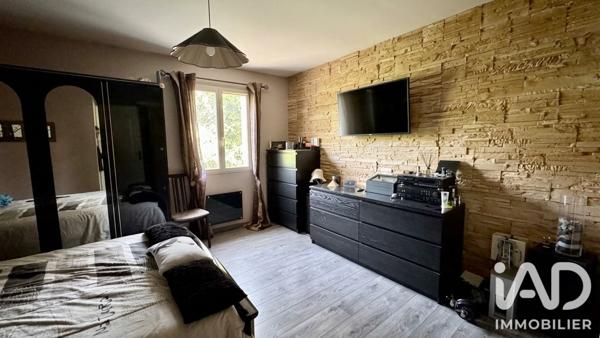 Maison à vendre 6 pièces 139,78 m² Mandres-les-Roses