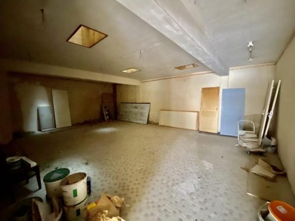 Immeuble Le Mêle-sur-Sarthe 205 m²