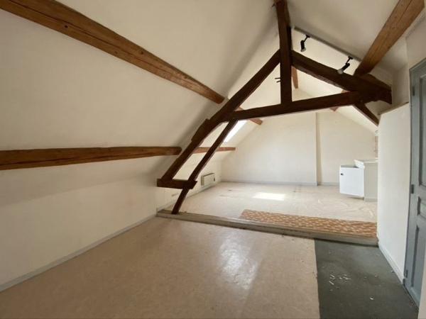 Immeuble Le Mêle-sur-Sarthe 205 m²