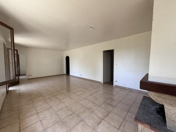 Maison à vendre 171 000 € Colayrac-Saint-Cirq 4 p 84 m² DPE D