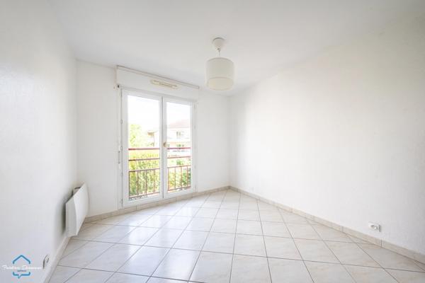 Appartement à louer 3 pièces DIJON (21) - 2 chambres et garage