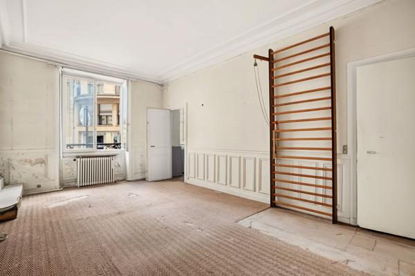 Bureau Paris 16 e - ÉTOILE / MARCEAU