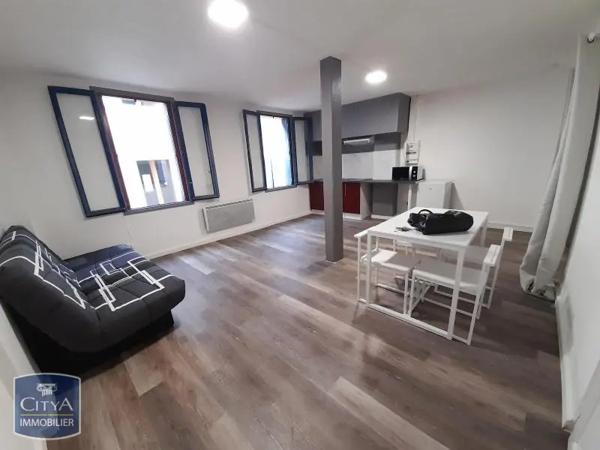 Appartement à louer 1 pièce 40.8m²