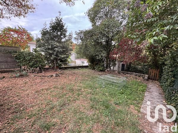 Maison à vendre 5 pièces 115 m² Léognan