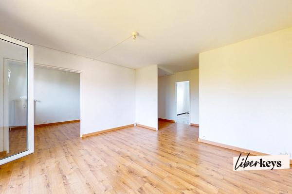 Appartement T4 avec stationnement 