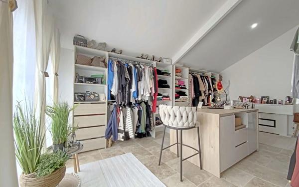 Maison à vendre    3 pièces •  La Vernelle