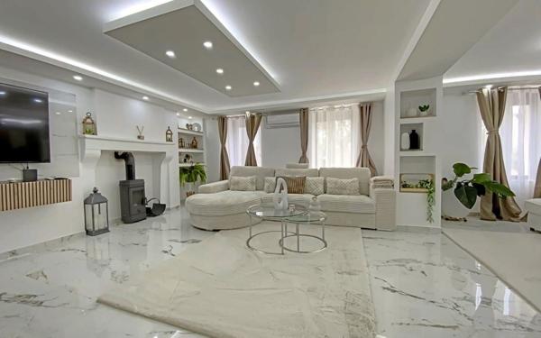 Maison à vendre    3 pièces •  La Vernelle