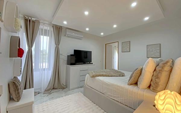 Maison à vendre    3 pièces •  La Vernelle