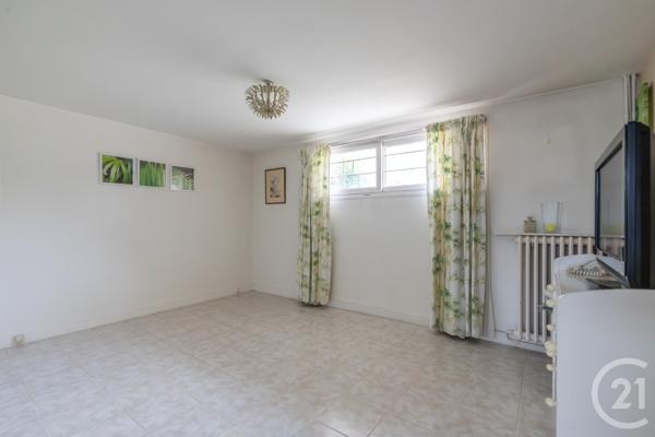 Maison à vendre  6 pièces - 149,87 m2 ST MAUR DES FOSSES - 94