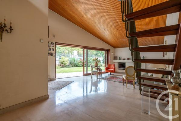 Maison à vendre  6 pièces - 149,87 m2 ST MAUR DES FOSSES - 94